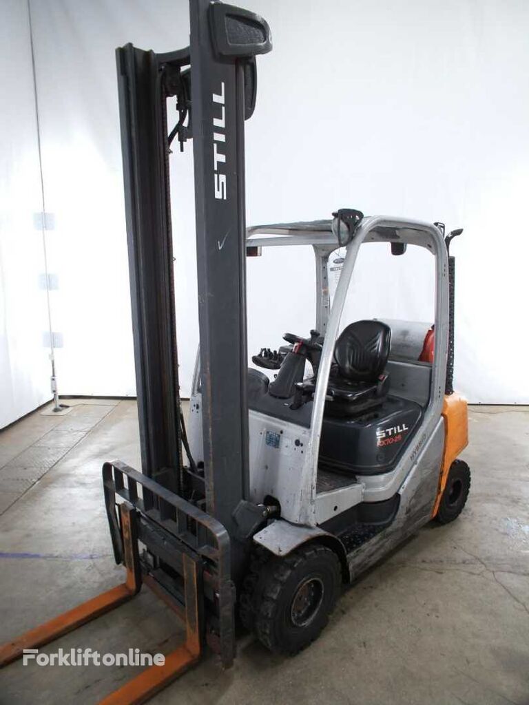 Still RX70-25T gas forklift