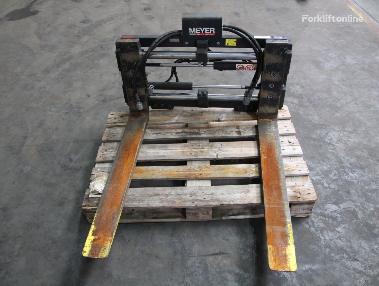 Meyer 6-2504G-Z pallet fork