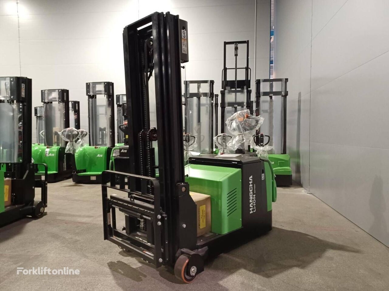 Hangcha CPDB16-AC1S-I pallet stacker