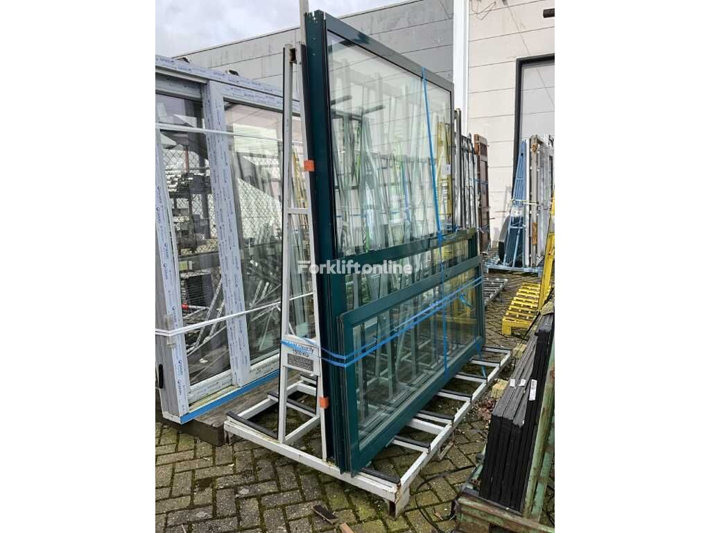 Double-sided metal glass/plate trestle with contents warehouse shelving